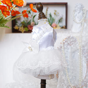 ऑस्टेप निर्माता प्यारा कुत्ता सफेद पॉलिएस्टर फीता शादी के कपड़े - Product Image 3