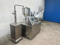 Machine de remplissage et de scellage automatique personnalisée pour tubes souples en plastique et tubes métalliques de crème cosmétique