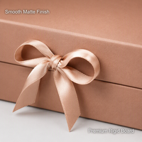 Boîte cadeau rose poudré avec couvercle et base en ruban de satin, emballage rigide pour cadeau de mariage, cadeau de demoiselle d'honneur, vente au détail de vêtements