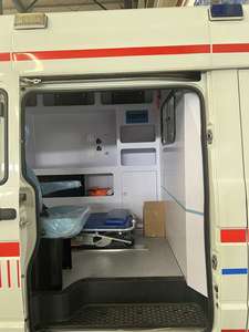 IVEC0 Penjualan Panas Mobil Ambulans Medis Manual Bensin dengan Pemantauan Atas MERAH+Putih EURO 5 untuk Transportasi Pasien Rumah Sakit - Product Image 2