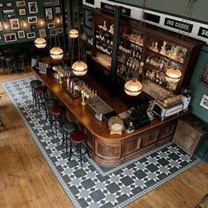 Bancone <span class=keywords><strong>Bar</strong></span> Vintage in Legno Massello, Finitura Durevole, Design Classico Multifunzionale per Pub/Hotel, Salotto, Soggiorno - Product Image 6