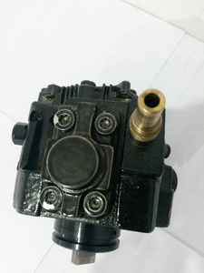 Común carril bomba 0445010139 diesel 0445010367 bomba de combustible 0986437034 CP1 bomba para Citroen Ford Peugeot 2.2d - Product Image 6