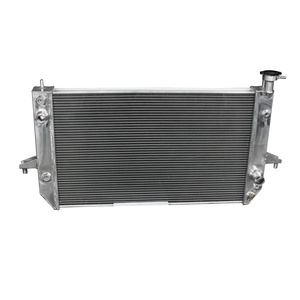 Radiateur en aluminium pour Chevrolet <span class=keywords><strong>Astro</strong></span> / GMC Safari 4.3L V6 -cc 262ci 1996-2005 réservoir d'eau-pièces auto - Product Image 3
