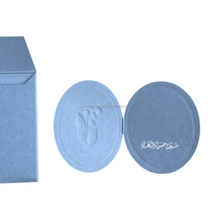 Tarjeta de felicitación de boda y evento impresa en relieve personalizada papel de algodón ecológico con relieve para eventos bodas - Product Image 3