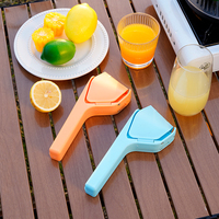 Max Juice Extractor Citroen-Lime Pers Eco-vriendelijk PP Plastic Gebruiksvriendelijk Plat Ontwerp Met Ingebouwde Zeef Blauw/Oranje