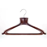 Cintre à la mode cintres en bois pour costumes cintres en bois antidérapants