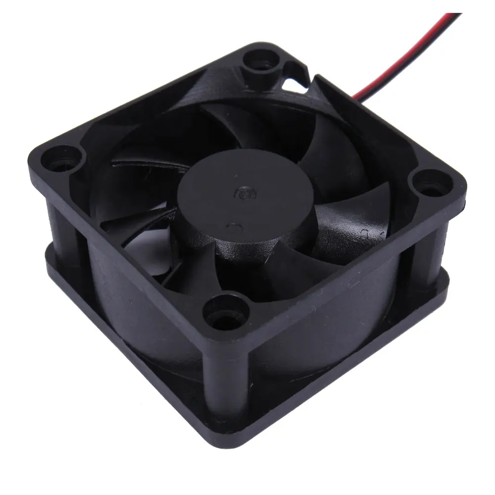 Ventilatore assiale senza spazzola silenzioso di cc 24v di vendite calde 50mm 50mm x 50mm x 25mm 3500 giri/min. Manicotto del cuscinetto alto motore assiale 5025 del ventilatore dell'aria