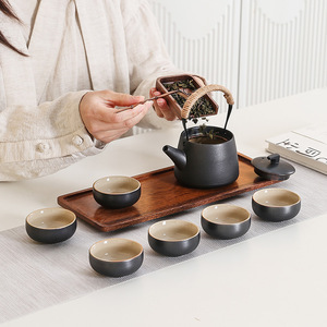 <span class=keywords><strong>Théière</strong></span> <span class=keywords><strong>traditionnelle</strong></span> <span class=keywords><strong>japonaise</strong></span> en céramique et ensemble de tasses de Kung Fu Cadeau de luxe en porcelaine de 250ml pour les vacances pour les voyages ou les hôtels - Product Image 2