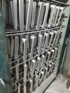 工厂<span class=keywords><strong>OEM</strong></span>金属零件定制铝压铸价格低廉 - Product Image 6