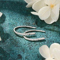 Boucles d'oreilles créoles en forme de U uniques en moissanite diamant de couleur D 0,04 CT Argent pur véritable 925 pour femmes