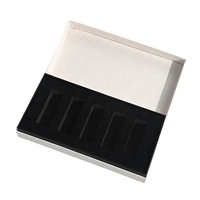 Coffret de parfum en carton rigide avec fermeture magnétique, emballage cadeau artisanal de luxe, emballage de parfum solide, insert cosmétique recyclé