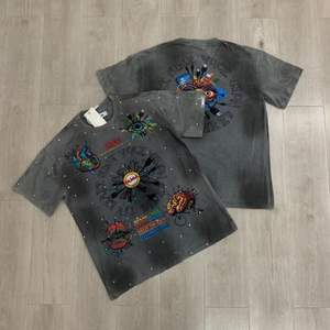 Camiseta de verano con estampado retro vintage lavado, estilo hip-hop urbano para parejas, con estampado en caliente DUAA, novedad transfronteriza. - Product Image 1