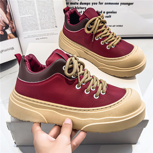 Zapatos Deportivos Casuales Rojos para Hombre con Forro de Malla, Suelas Gruesas, Diseño Ligero y Cómodo - Product Image 1