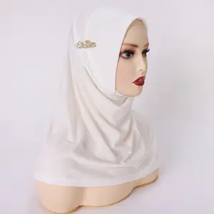 Wholesale Solid Color Muslim Ethnic Scarves Shawls Crystal Linen Alloy Jewelry With Letter Headgear Style