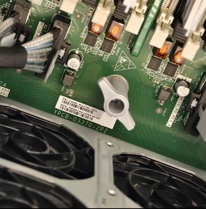 Servidor de Almacenamiento NF5468M7 4U para Rack, Doble Xeon, 6TB DDR5, 8 GPU PCIe 5.0, para Computación de IA, en Stock - Product Image 4