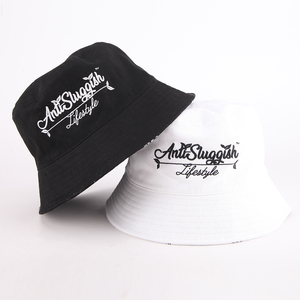 <span class=keywords><strong>Chapeau</strong></span> <span class=keywords><strong>Bob</strong></span> Tendance 2026 Imprimé Lettres Graffiti Style Hip Hop Décontracté <span class=keywords><strong>Chapeau</strong></span> de Soleil Réversible en Coton Doux Pliable Vente en Gros - Product Image 4