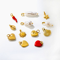 Pendentifs en acier inoxydable personnalisés en forme de cœur de perle de piment rouge vintage pour la fabrication de bracelets et colliers – Vente en gros