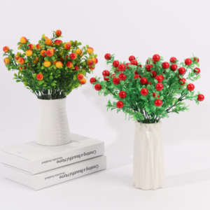 Bouquet de poivrons rouges <span class=keywords><strong>en</strong></span> plastique Plantes artificielles Poivrons de simulation Faux légumes Corsage Fruits placés pour la décoration de jardin à la maison - Product Image 2
