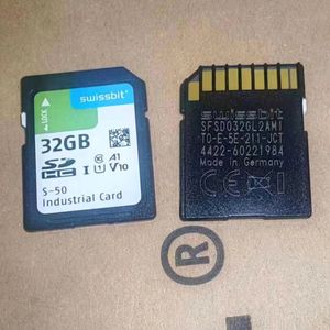 En stock Swissbit Tarjeta SD de 32GB Tarjeta de memoria de alta velocidad para aplicaciones médicas y de vigilancia - Product Image 2
