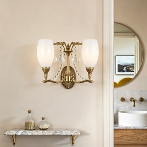 Applique murale LED de luxe européenne moderne, en laiton et avec un abat-jour en verre ; lumière blanc chaud à intensité variable, adaptée à une utilisation en intérieur - Product Image 2