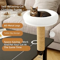 Arbre à chat vertical de bureau et griffoir avec lit, design en sisal peu encombrant, sûr pour les chats
