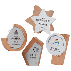 Estuche de Exhibición para Medallas de Madera de Haya con Logotipo Personalizado Grabado, Regalo Corporativo de Reconocimiento, Premio de Jubilación, Trofeo, Insignia - Product Image 6