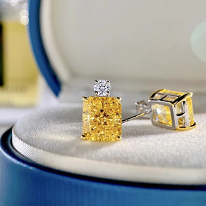 Orecchini a Perno Quadrati per Donne, Design Geometrico, Accessori per Orecchie da Indossare Quotidianamente - Product Image 3