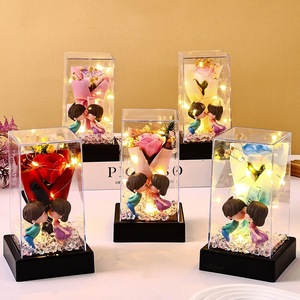 Lampe Saint-Valentin 2026 créative faite à la main avec fleur éternelle sous cloche en verre, cadeau d'Halloween, vente en gros - Product Image 1