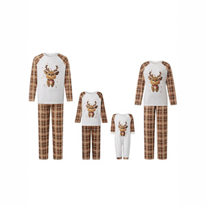 Ensemble de pyjamas de Noël personnalisés à carreaux pour la famille, vêtements de nuit en polyester pour hommes, femmes et enfants, vêtements de détente de Noël, dropshipping POD - Product Image 3