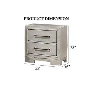 Comodino Moderno Stile Fattoria con Gambe Quadrate e Maniglie Eleganti, Bianco Anticato, Arredamento Camera da Letto - Product Image 3