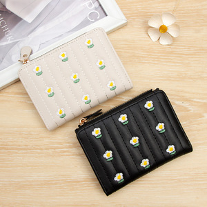 Nouveau porte-clés léger pour femme, style court, design minimaliste et simple en cercle, durable, léger, en cuir, export transfrontalier - Product Image 5