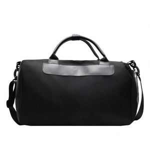 Nouveau sac de sport imperméable de designer avec logo, sac de voyage en cuir PU de haute qualité avec poignée pour le yoga et les sports - Product Image 4