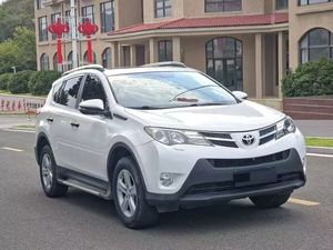 <span class=keywords><strong>Toyota</strong></span> <span class=keywords><strong>RAV4</strong></span> d'<span class=keywords><strong>occasion</strong></span> à bas <span class=keywords><strong>prix</strong></span>, modèle 2013, 2,5 litres, transmission intégrale, édition Elite, automatique, très demandée - Product Image 3