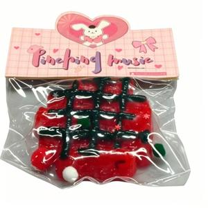 Jouet anti-stress réaliste en TPR souple en forme de gaufre de Noël pour enfants - Product Image 2