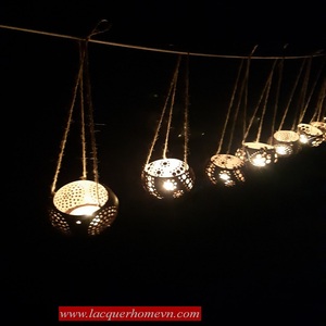 Coconut shell <b>tealight</b> <b>holder</b> - Product Image 2