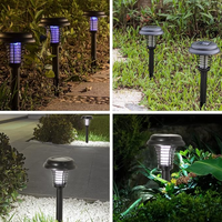 Lumière solaire d'extérieur 2LED Ip44 Lampe anti-insectes étanche UV Blanc froid Piège à mouches anti-moustiques Lumière pour patio, jardin, cour