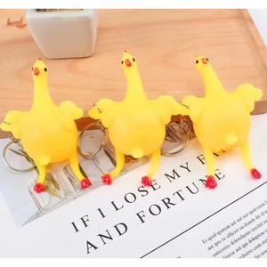 Llavero de Pollo de Goma Amarillo, Juguete Divertido para Niños de 5 a 7 Años - Product Image 4