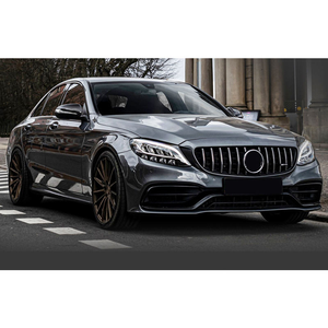 Kit de conversion de carrosserie pour <span class=keywords><strong>Mercedes</strong></span>-Benz Classe C W205 (version tardive) vers <span class=keywords><strong>Mercedes</strong></span>-Benz <span class=keywords><strong>C63</strong></span> <span class=keywords><strong>AMG</strong></span> 2019- : Grille centrale de pare-chocs avant et arrière - <span class=keywords><strong>Prix</strong></span> de gros - Product Image 4
