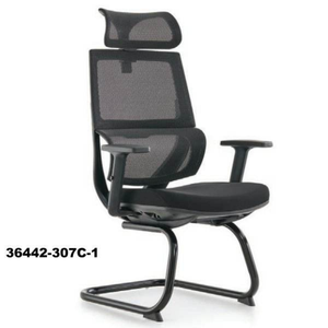 Chaise de réunion élégante avec dossier en filet, design de bureau moderne pour les zones de conférence et de réception - Product Image 4
