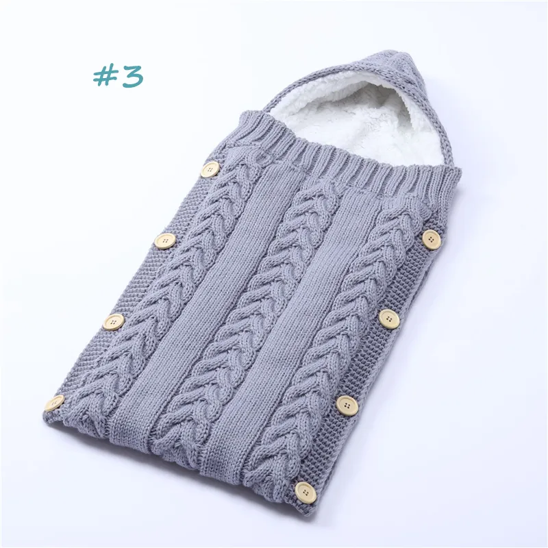 New Design Portable Comfortable Soft Handmade Button Strong Wrapping Baby Winter Knit Sleeping Bag