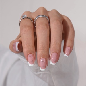 Faux ongles courts en amande réutilisables, vente en gros, logo personnalisé, en gel souple, faits à la main, haute qualité, marron, French manucure, à presser - Product Image 2