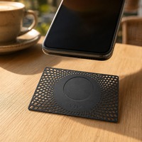 Maßgefertigte Edelstahl NTAG213 NFC Metall-Visitenkarte mit Ausschnitt-Design für Digitales Kontakt-Sharing und Hotelzugang