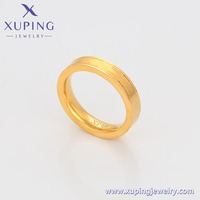 XUPING 24k Goldfarbene Edelstahl-Mode-Ringe für Damen und Herren, minimalistischer, eleganter Schmuck für den Alltag.