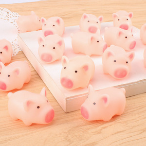 Jouet cochon anti-stress en TPR à rebond lent, rempli de sable, pour enfants, vente chaude de l'usine Jincan - Product Image 5