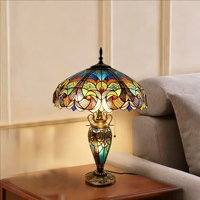 Lampe de table moderne vintage en vitrail, mosaïque émeraude de luxe, motif floral, base en verre antique pour chambre à coucher, chevet, hôtel