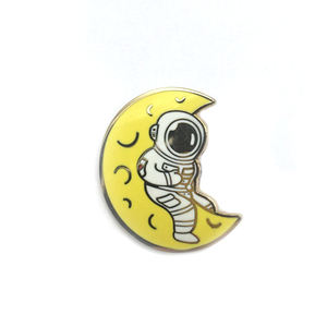 Pin de solapa de esmalte duro giratorio de cadena Rosa <span class=keywords><strong>ambassador</strong></span> en blanco, superventas - Product Image 2