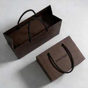 Bolsa <span class=keywords><strong>de</strong></span> <span class=keywords><strong>papel</strong></span> <span class=keywords><strong>Kraft</strong></span> marrón personalizada con asas impresas con el logotipo <span class=keywords><strong>de</strong></span> su marca para compras al por menor <span class=keywords><strong>de</strong></span> alimentos para boutiques y escaparates - Product Image 2