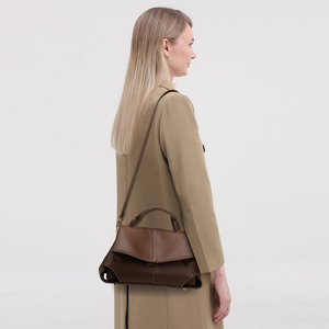 Nouveau <span class=keywords><strong>sac</strong></span> fourre-tout matelassé en <span class=keywords><strong>cuir</strong></span> haut de gamme pour <span class=keywords><strong>femme</strong></span>, best-seller, <span class=keywords><strong>sac</strong></span> à bandoulière <span class=keywords><strong>souple</strong></span> et tendance de haute qualité - Product Image 6