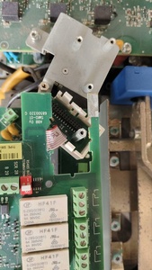 ACS510-01-290A-4 ACS510 ซีรีส์ 160KW 3 เฟส 380-480V PLC - Product Image 2