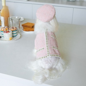 Veste élégante pour chien en tweed rose et <span class=keywords><strong>bleu</strong></span> avec chapeau béret, ensemble <span class=keywords><strong>de</strong></span> vêtements <span class=keywords><strong>de</strong></span> luxe pour petits chiens et chats - Product Image 5